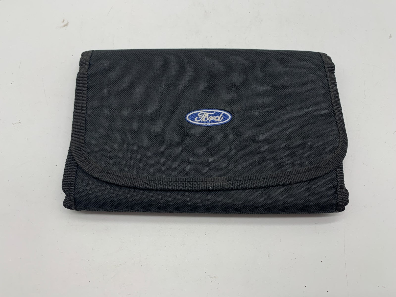 2014 Ford Fusion Owners Manual with Case OEM B03B21025