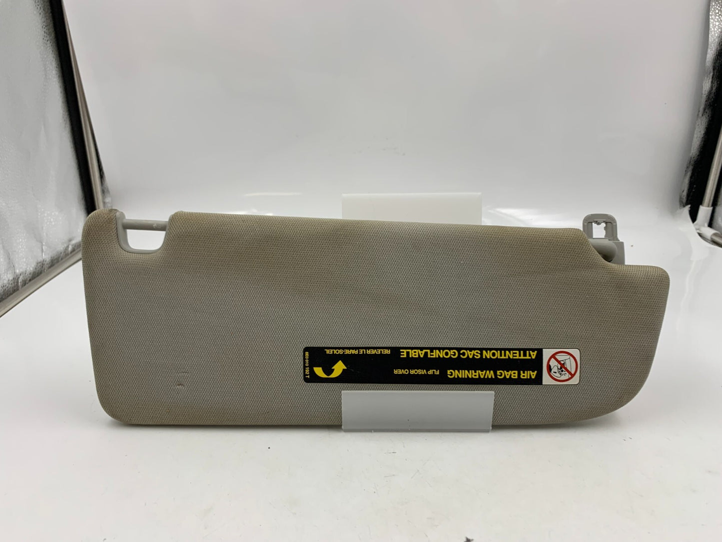 2013-2017 Audi A6 Driver Sun Visor Illuminated Gray OEM B04B34020