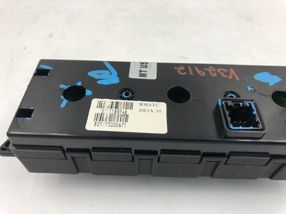 2009-2011 Volkswagen Routan Rear AC Heater Climate Control Unit OEM E02B70003