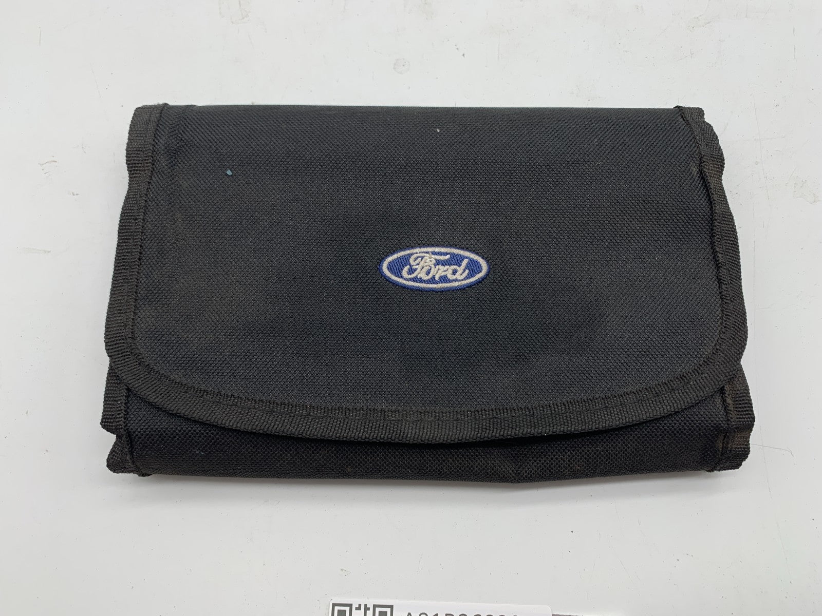 2011 Ford Explorer Owners Manual Set with Case OEM A01B36039