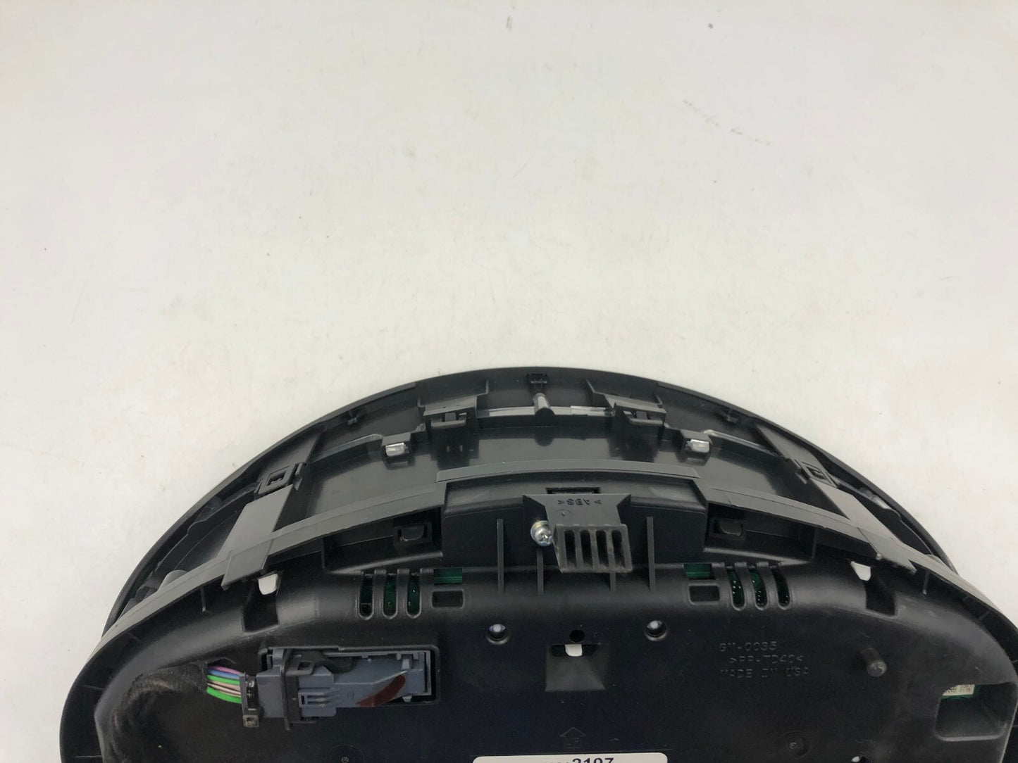 2015 Buick Regal Speedometer Instrument Cluster 11815 Miles OEM C04B64004