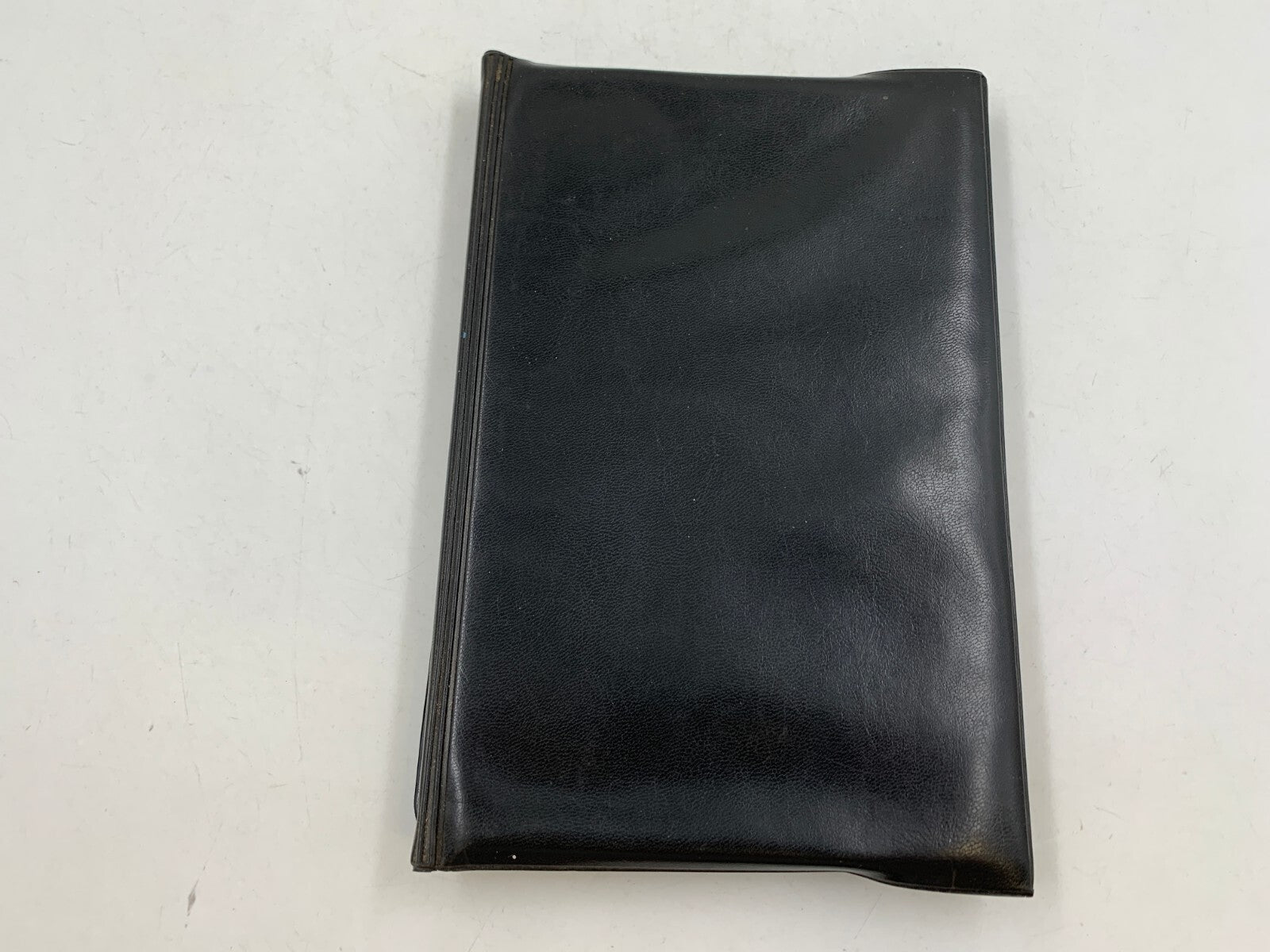 2001 Nissan Quest Owners Manual with Case OEM A01B23011