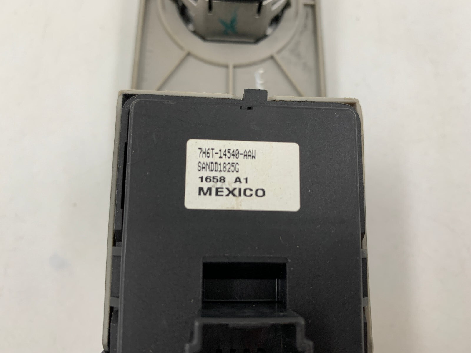 2007-2009 Lincoln MKZ Master Power Window Switch OEM A03B13027