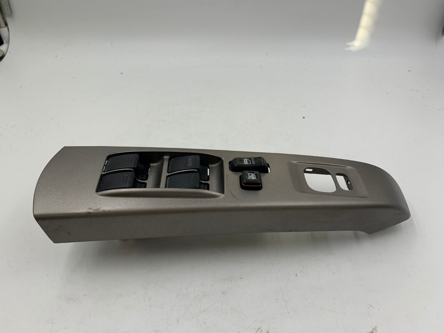 2004-2009 Toyota Prius Master Power Window Switch OEM B02B49047