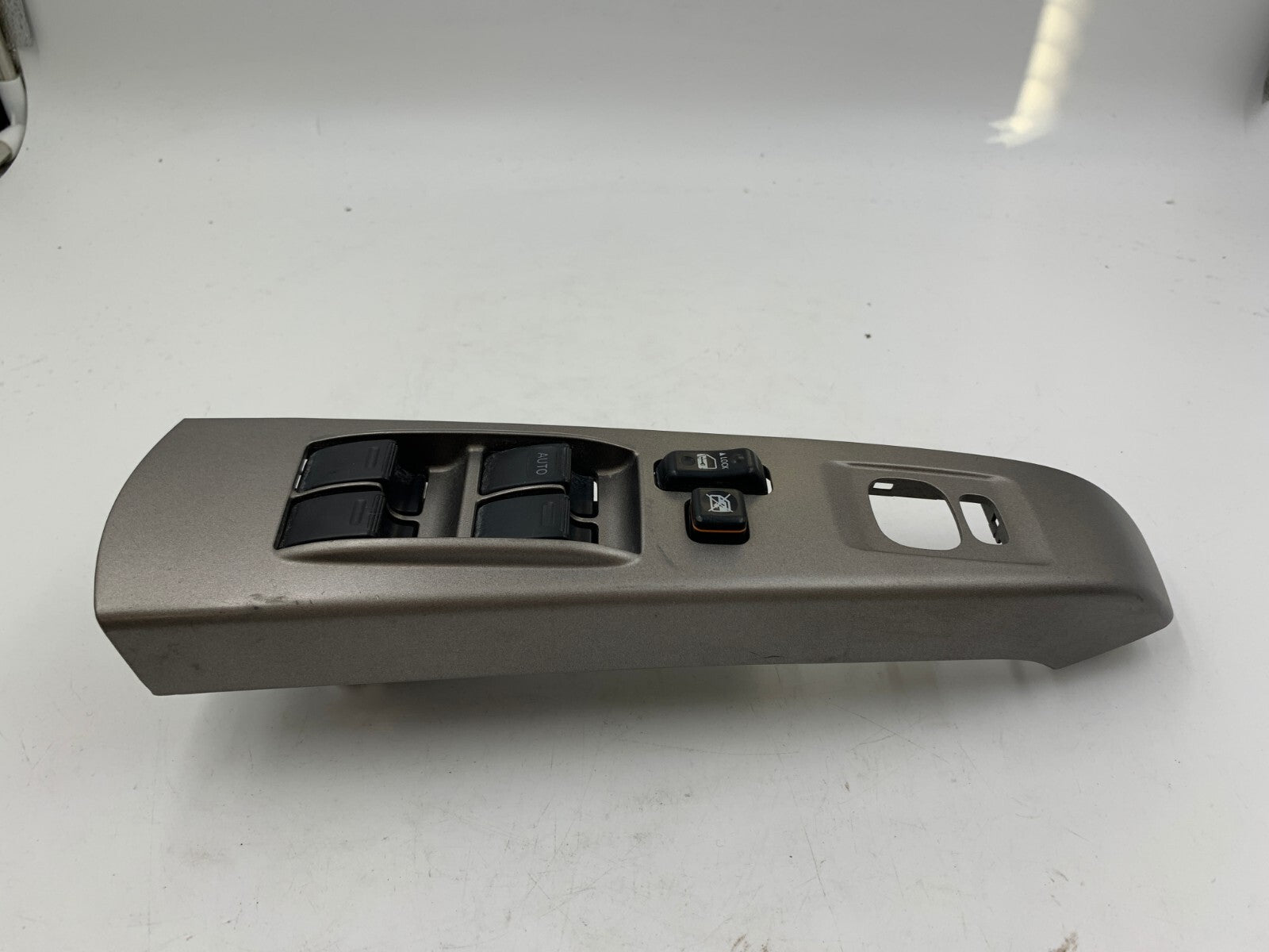 2004-2009 Toyota Prius Master Power Window Switch OEM B02B49047