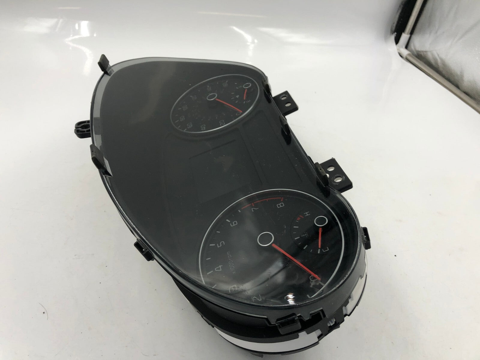 2016-2018 Kia Optima Speedometer Instrument Cluster 18770 Miles OEM D01B61002