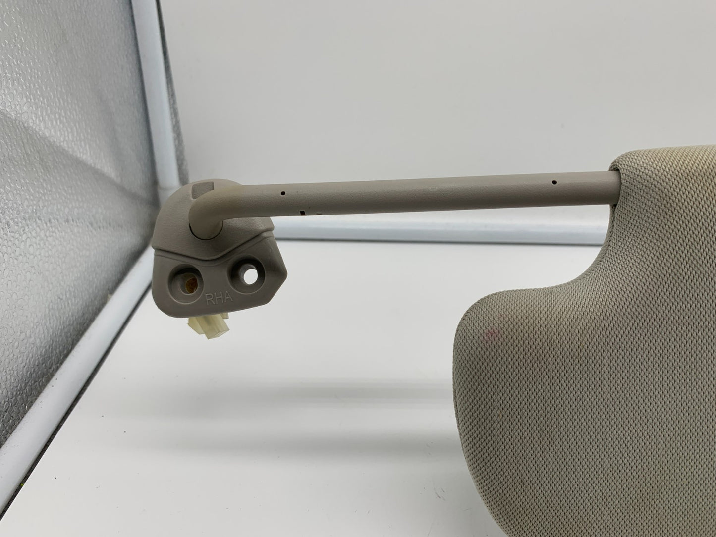 2014-2023 Infiniti Q50 Passenger Sun Visor Gray Illuminated OEM E02B50021