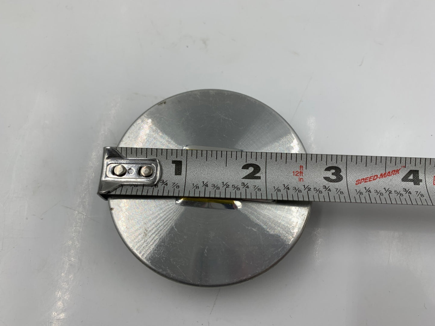 Chevrolet Rim Wheel Center Cap Set Chrome OEM D04B37085