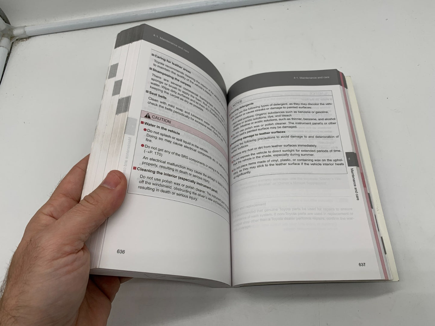 2012 Toyota Sienna Owners Manual OEM