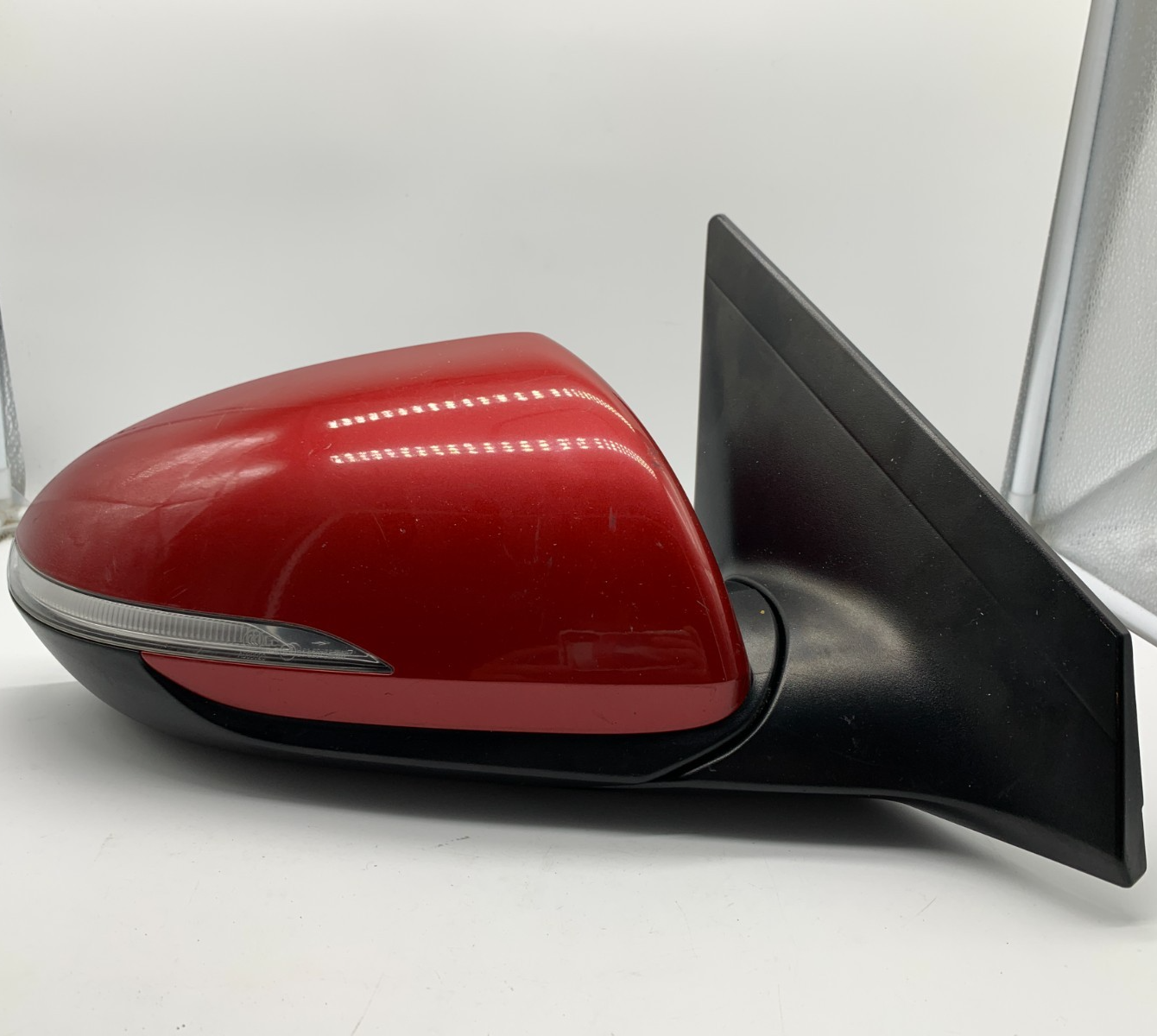 2017-2018 Hyundai Elantra Sedan Passenger View Power Door Mirror BSA Red OEM