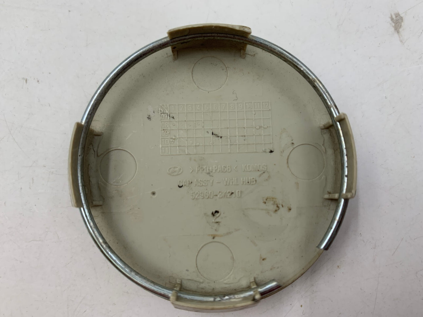 Hyundai Wheel Center Cap Set Black OEM D02B39030