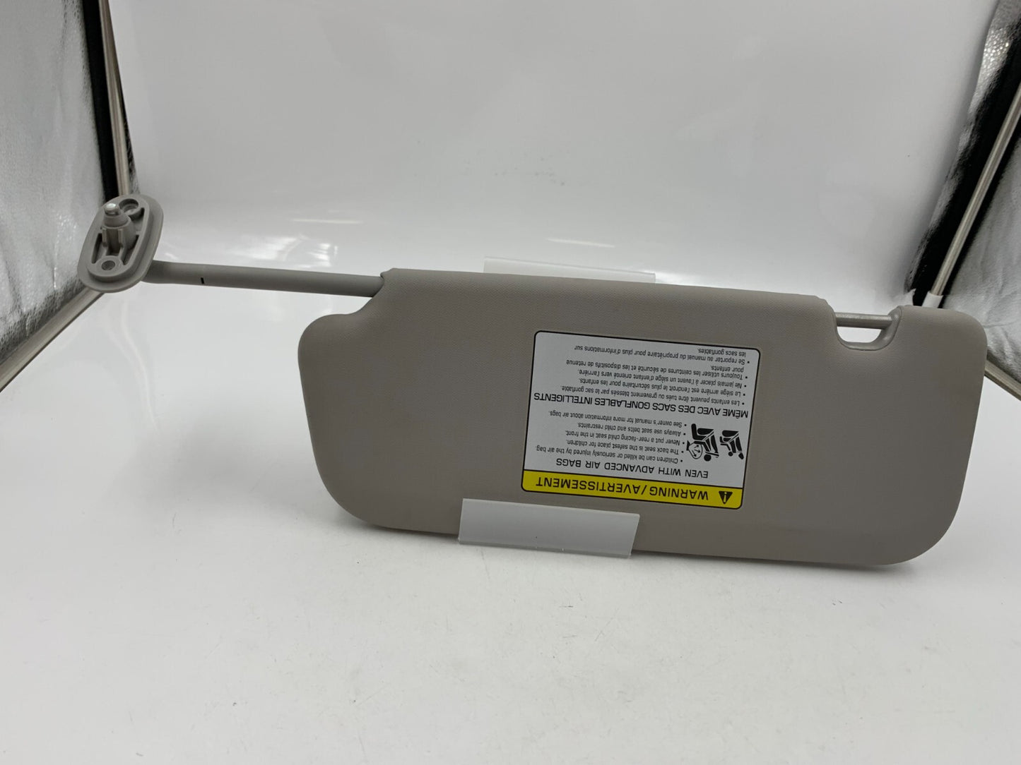 2017-2018 Kia Forte Passenger Sun Visor Gray OEM C01B14008
