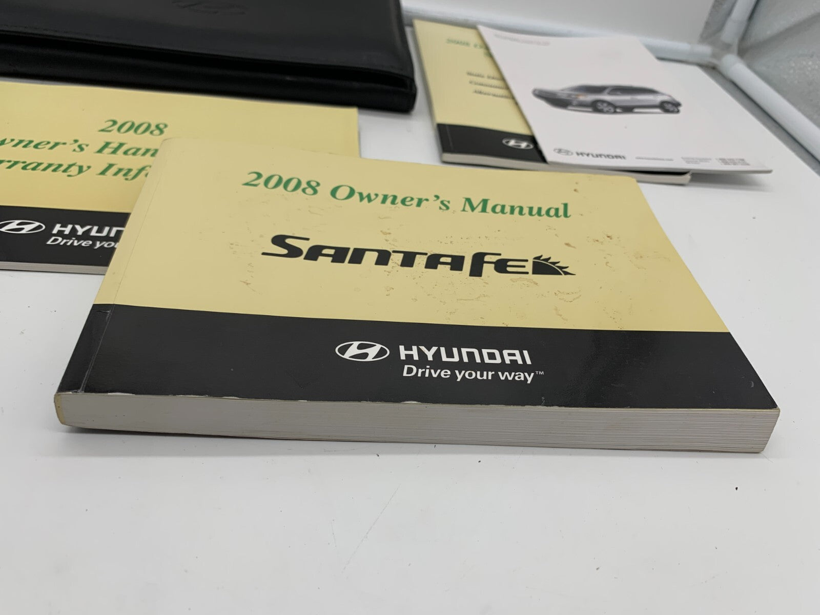 2008 Hyundai Santa FE Owners Manual Set with Case OEM A02B47046