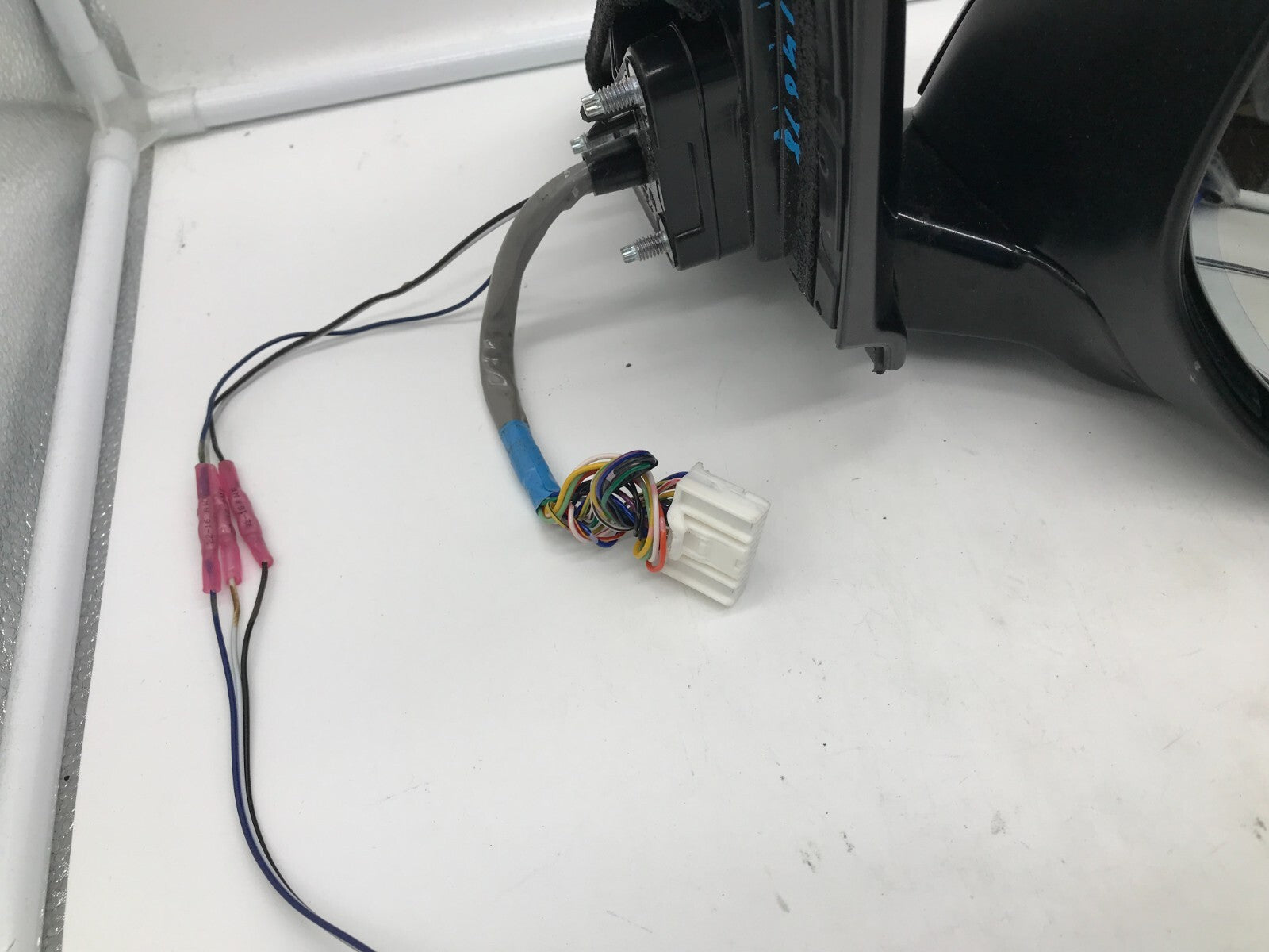 2016-2017 Infiniti Q50 Passenger Side View Power Door Mirror Gray OEM D04B63001