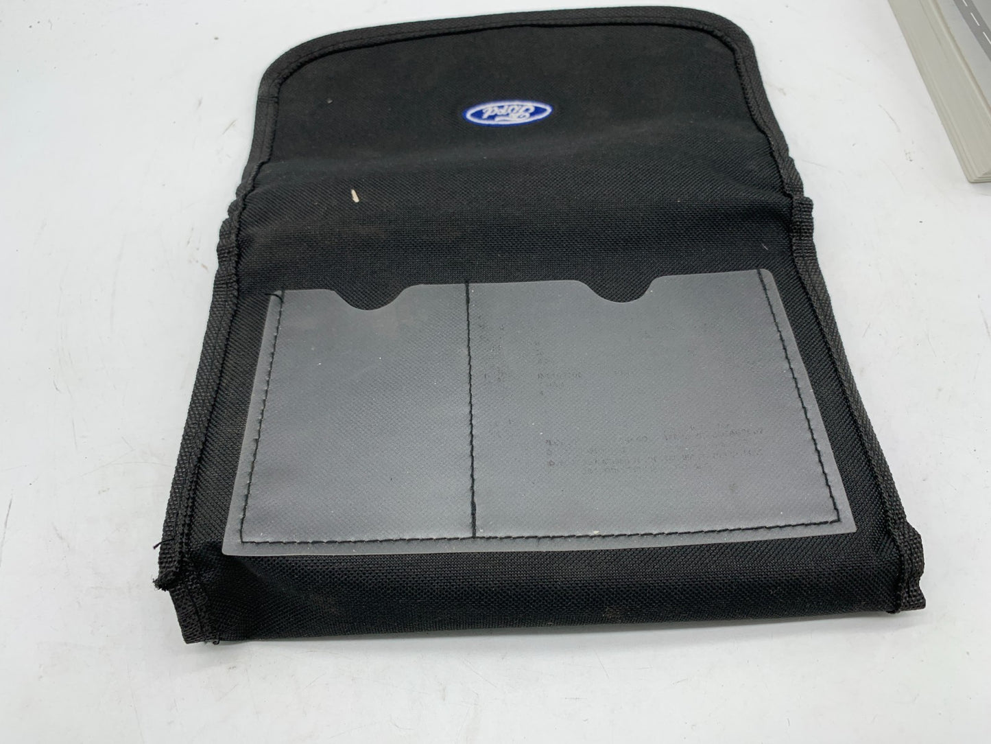 2019 Chevrolet Colorado Owners Manual Set with Case OEM B01B16004