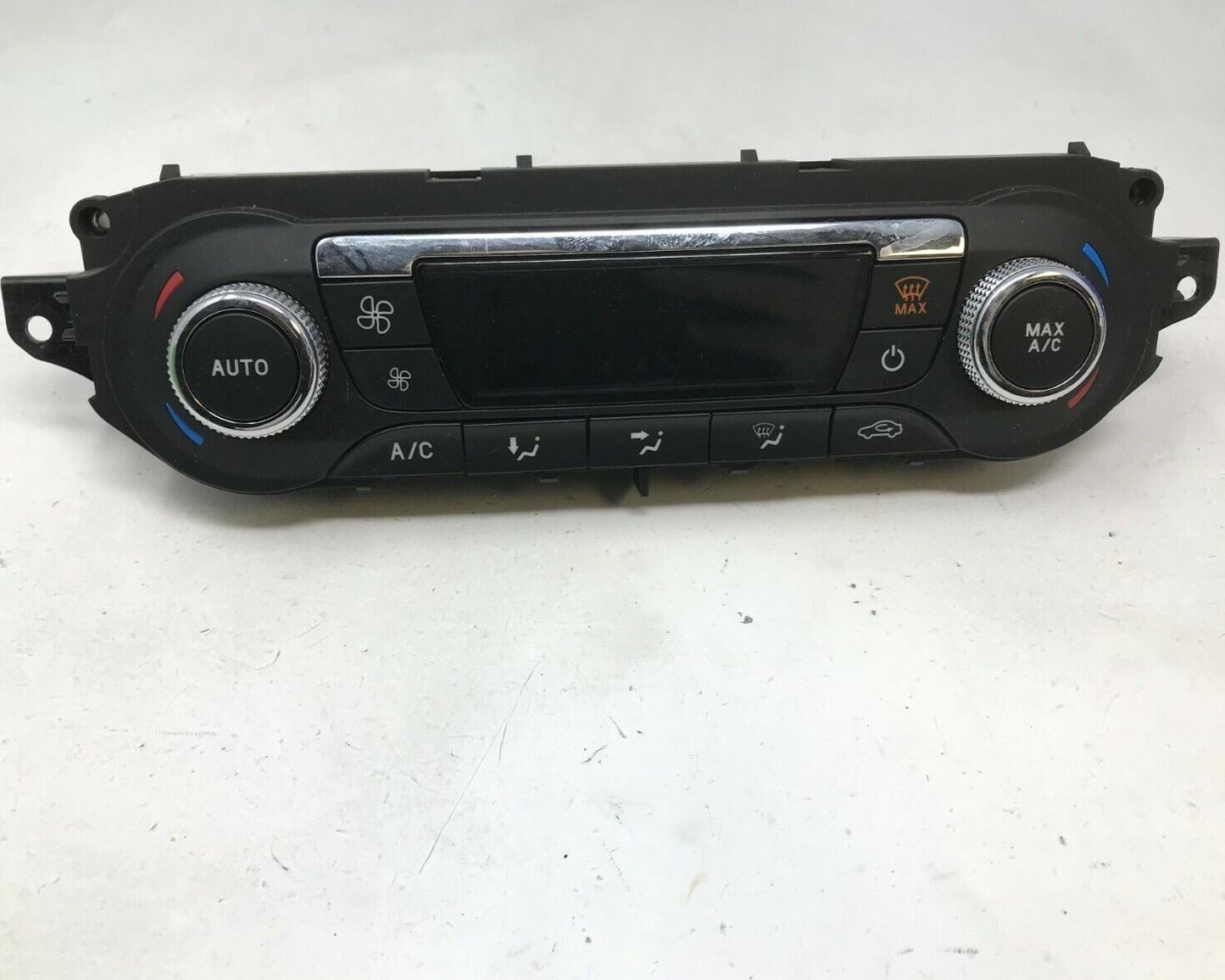 2015-2016 Ford Escape AC Heater Climate Control Unit OEM D02B17009