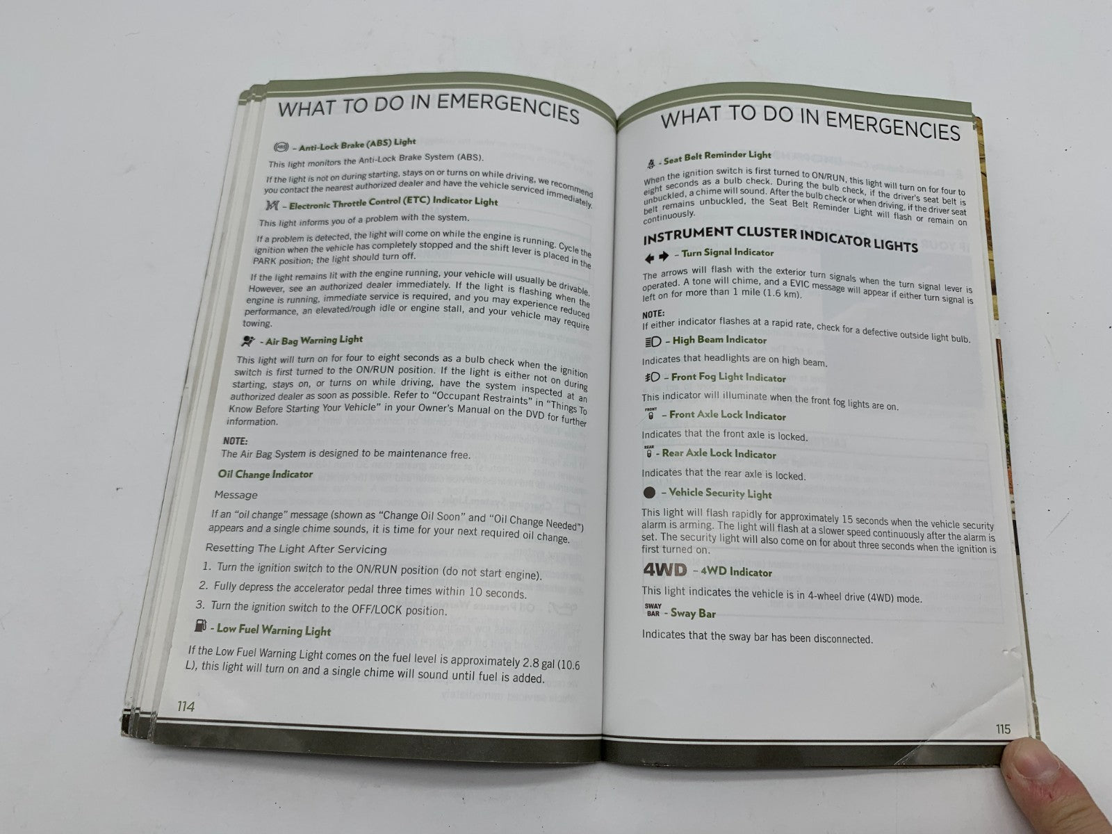 2015 Jeep Wrangler User Guide OEM B03B28031