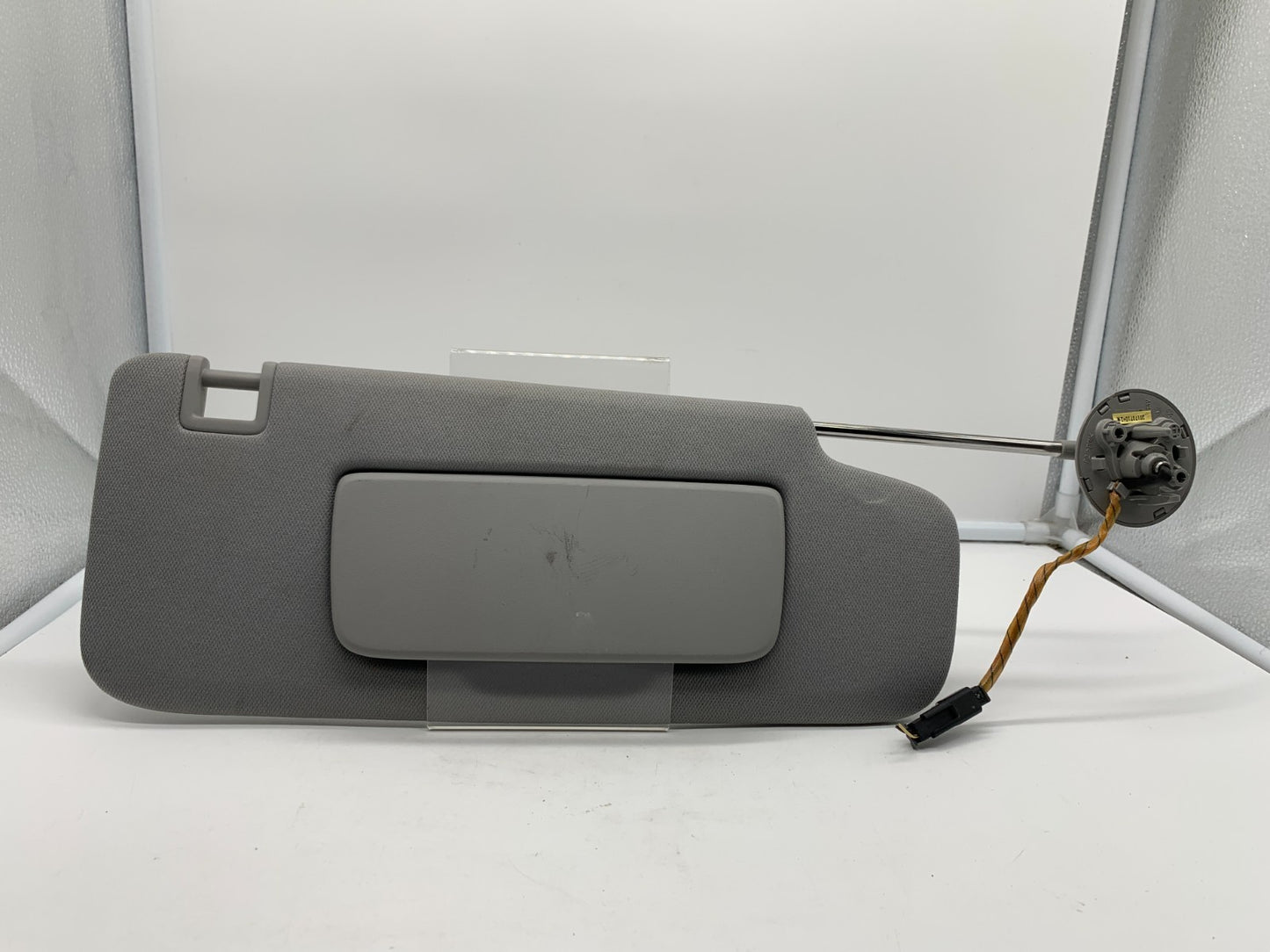 2018-2020 GMC Terrain Passenger Sun Visor Illuminated Gray OEM