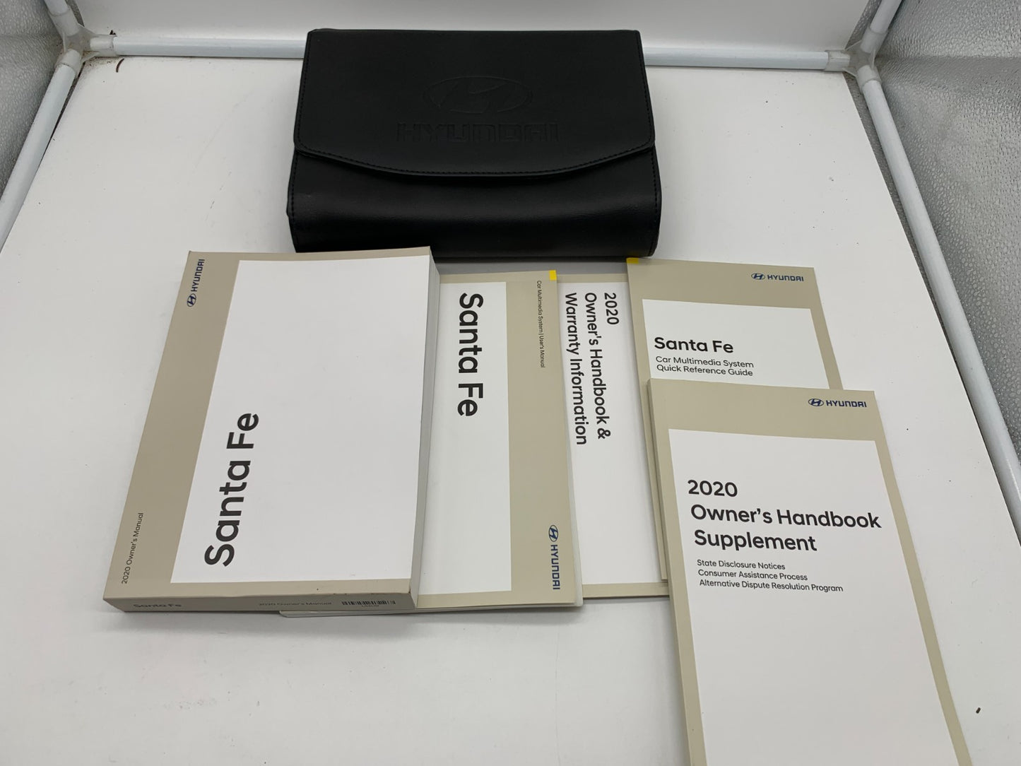 2020 Hyundai Santa FE Sport Owners Manual Set with Case OEM C02B13062