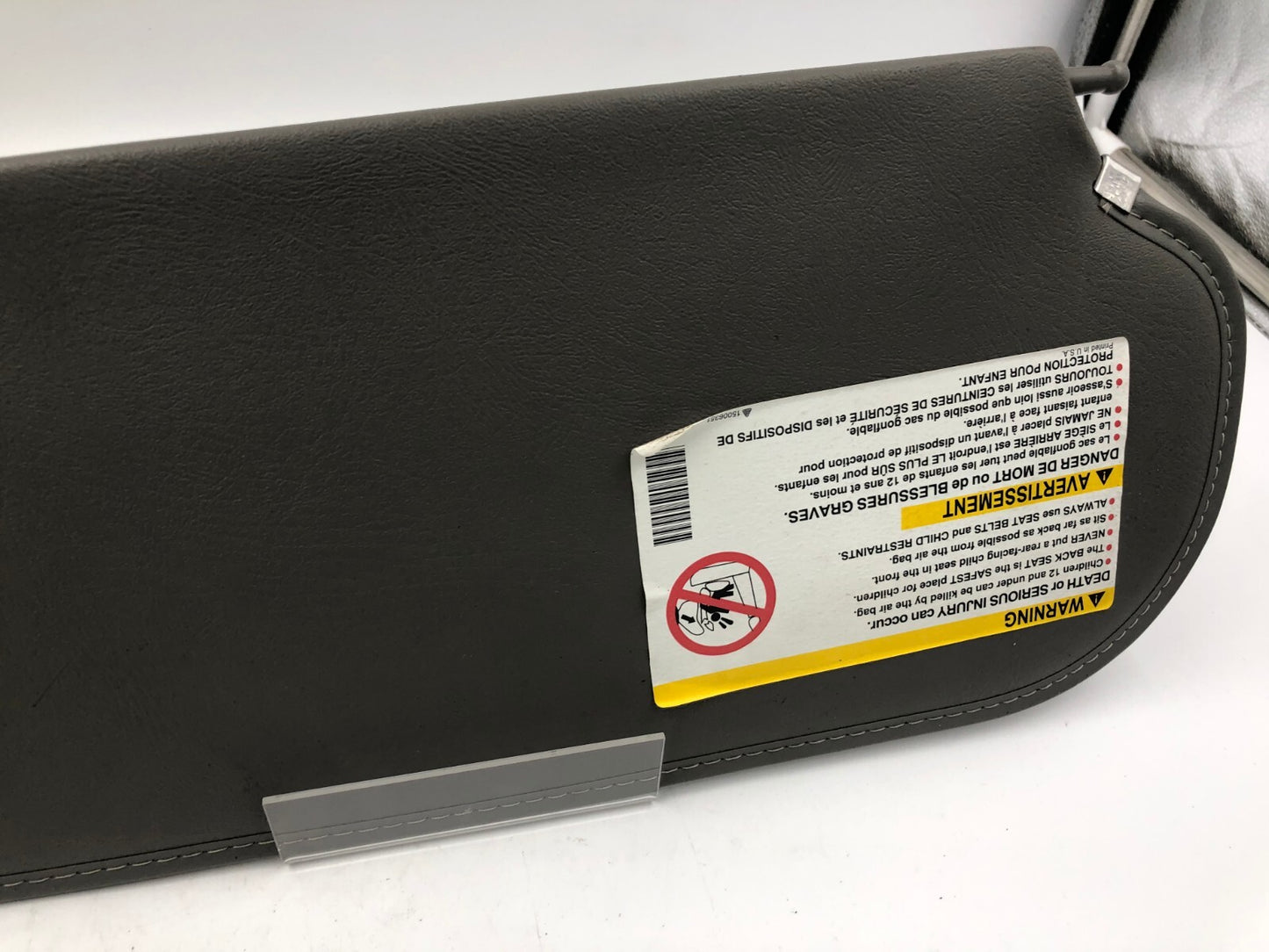 2000-2002 Chevrolet Express 3500 Passenger Sun Visor Gray OEM C03B34048