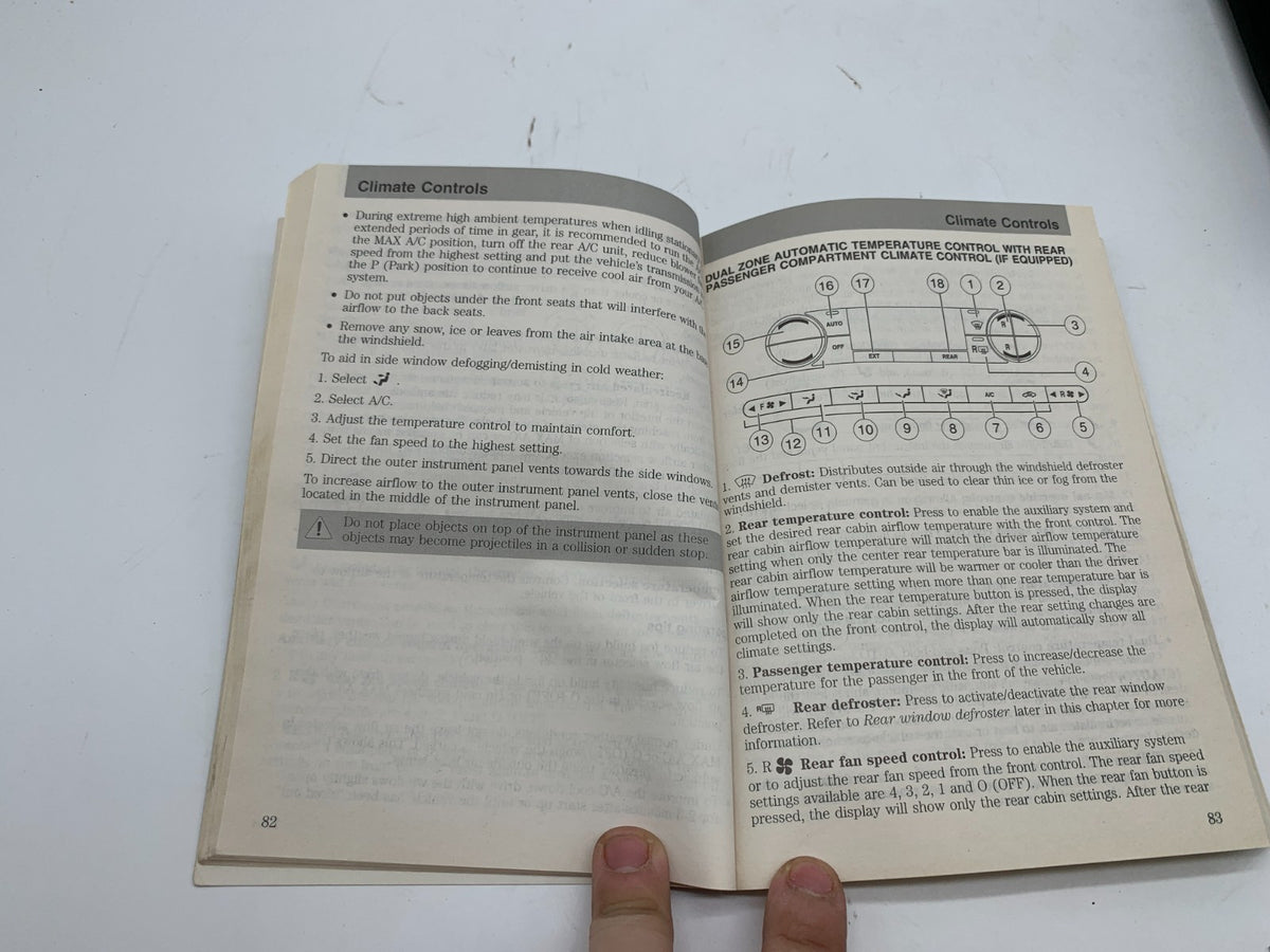 2008 Ford Expedition Owners Manual Set with Case OEM R01B18020
