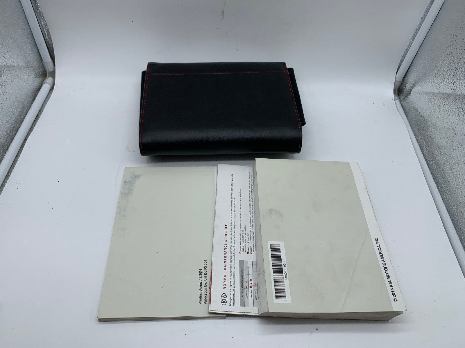 2015 Kia Sedona Owners Manual Set with Case OEM D03B38001