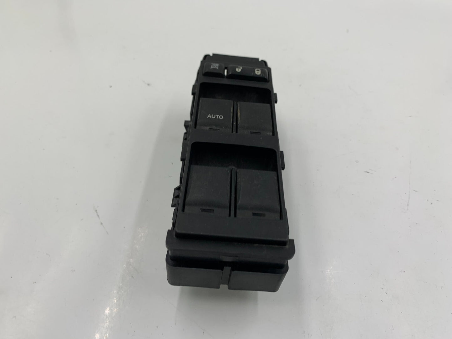 2007-2010 Jeep Patriot Master Power Window Switch OEM D04B23026