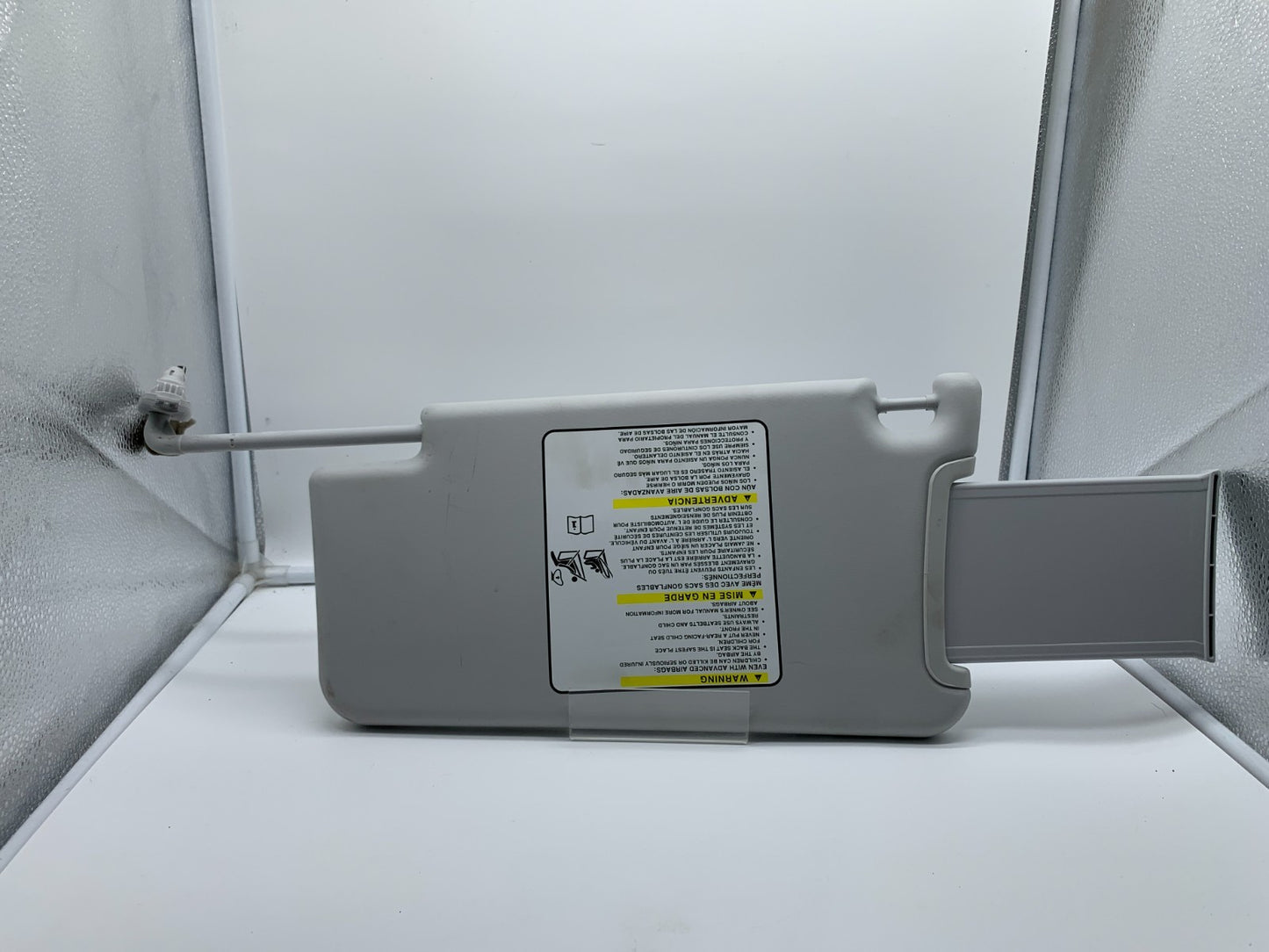 2015-2022 Jeep Commander Passenger Sun Visor Gray Illumination OEM A04B10011