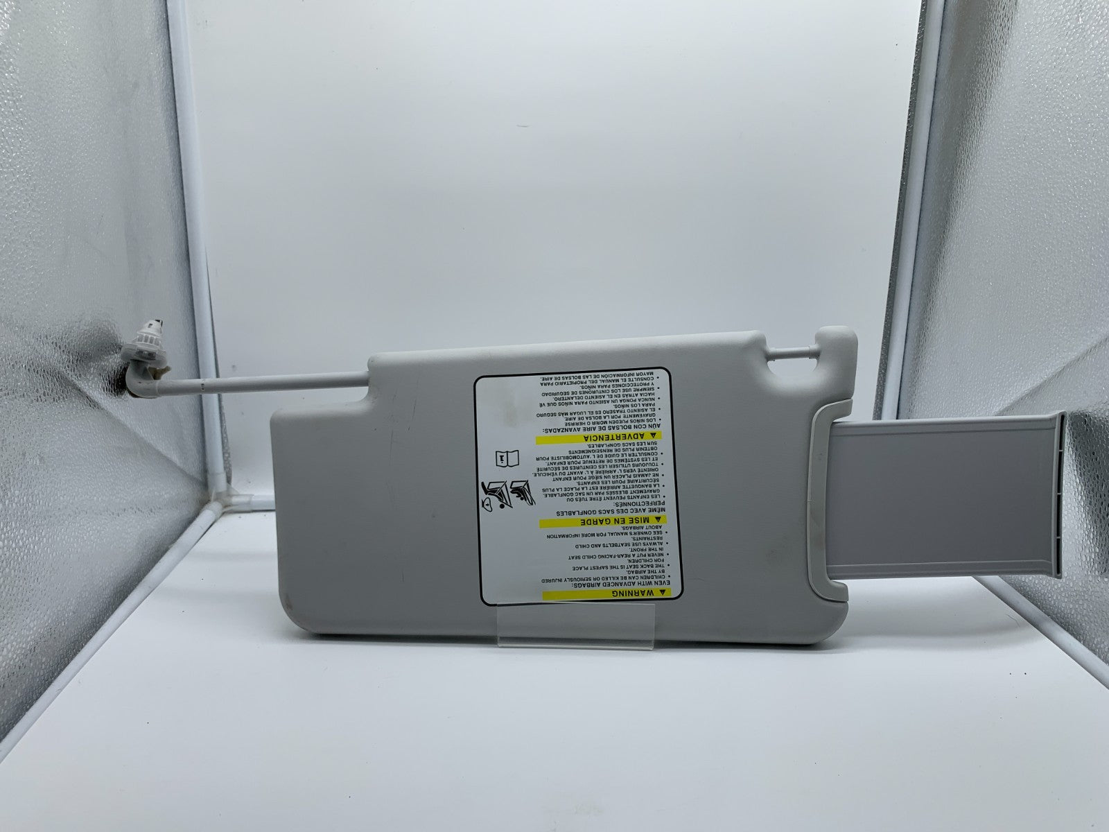 2015-2022 Jeep Commander Passenger Sun Visor Gray Illumination OEM A04B10011