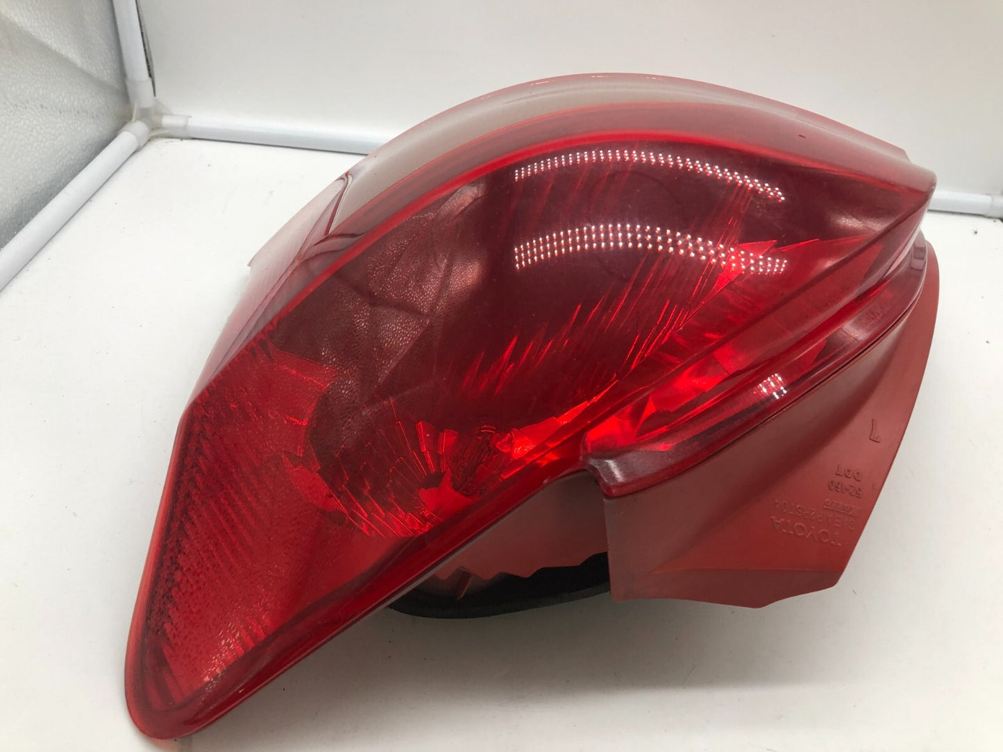 2006-2008 Toyota Yaris Passenger Side Tail Light Taillight OEM A01B37030
