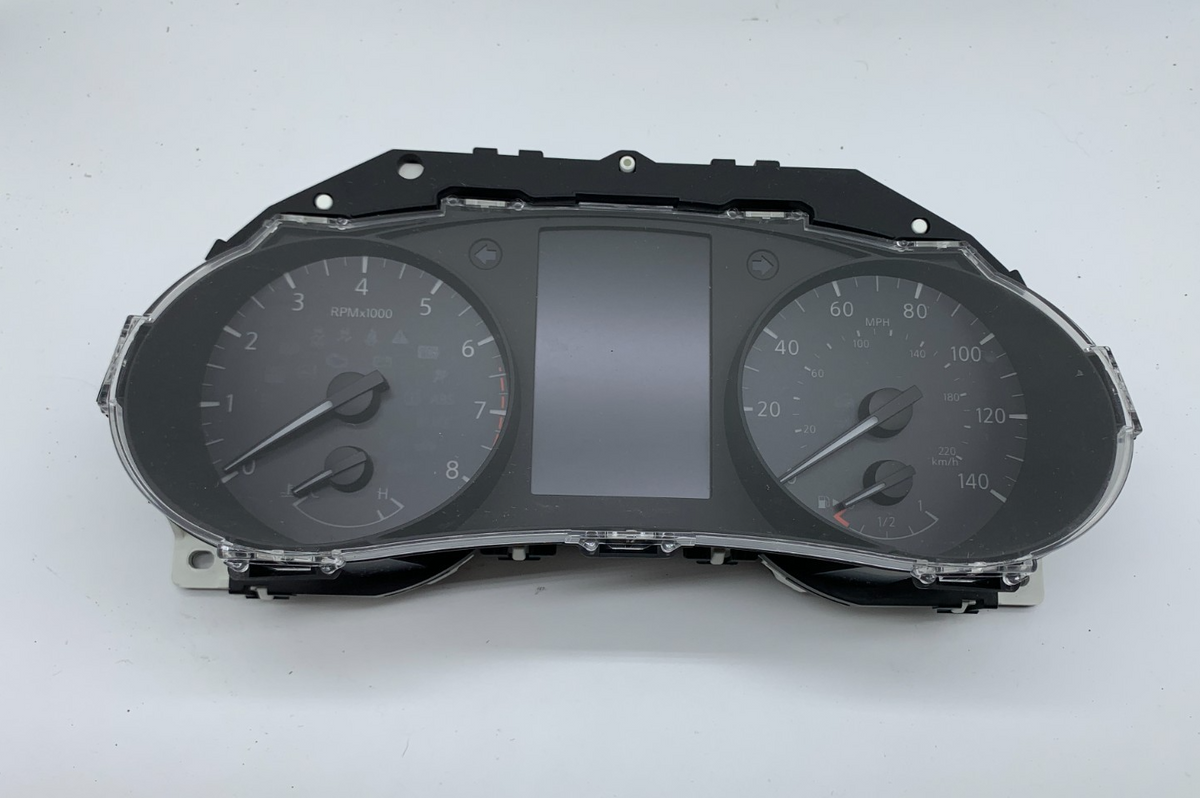 2019-2020 Nissan Sentra Speedometer Instrument Cluster 31333 Miles OEM A02B24003