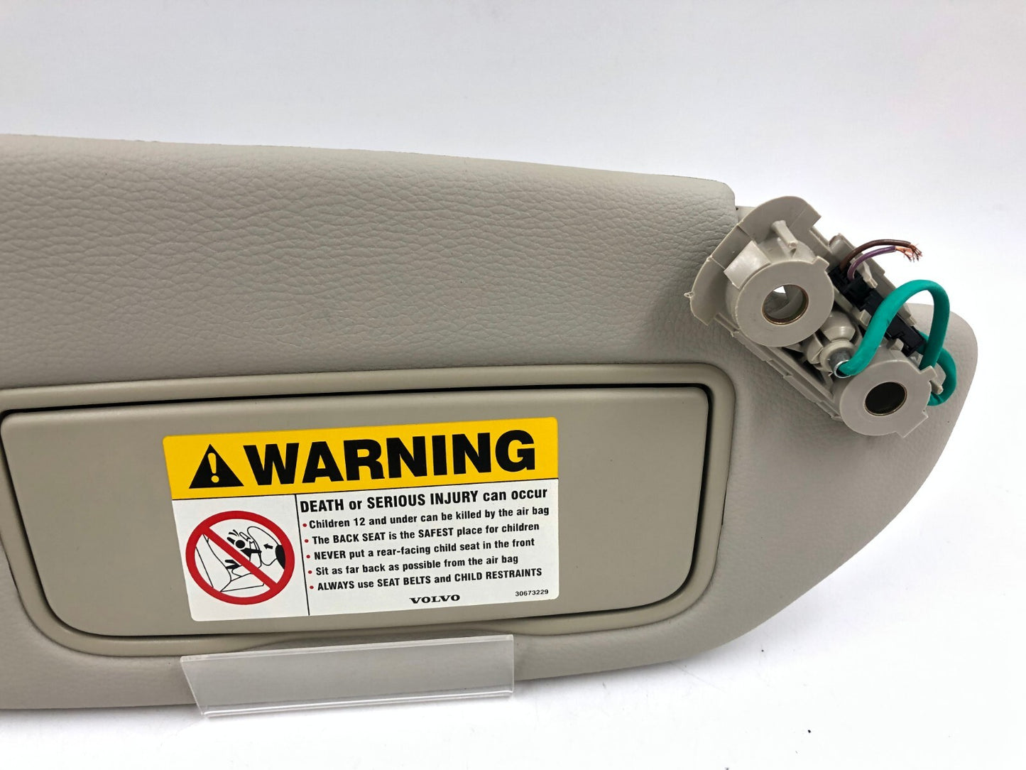 2002-2004 Volvo S60 Passenger Sun Visor Gray Illuminated OEM D03B53057