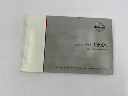 2005 Nissan Altima Owners Manual Set with Case OEM E02B18073