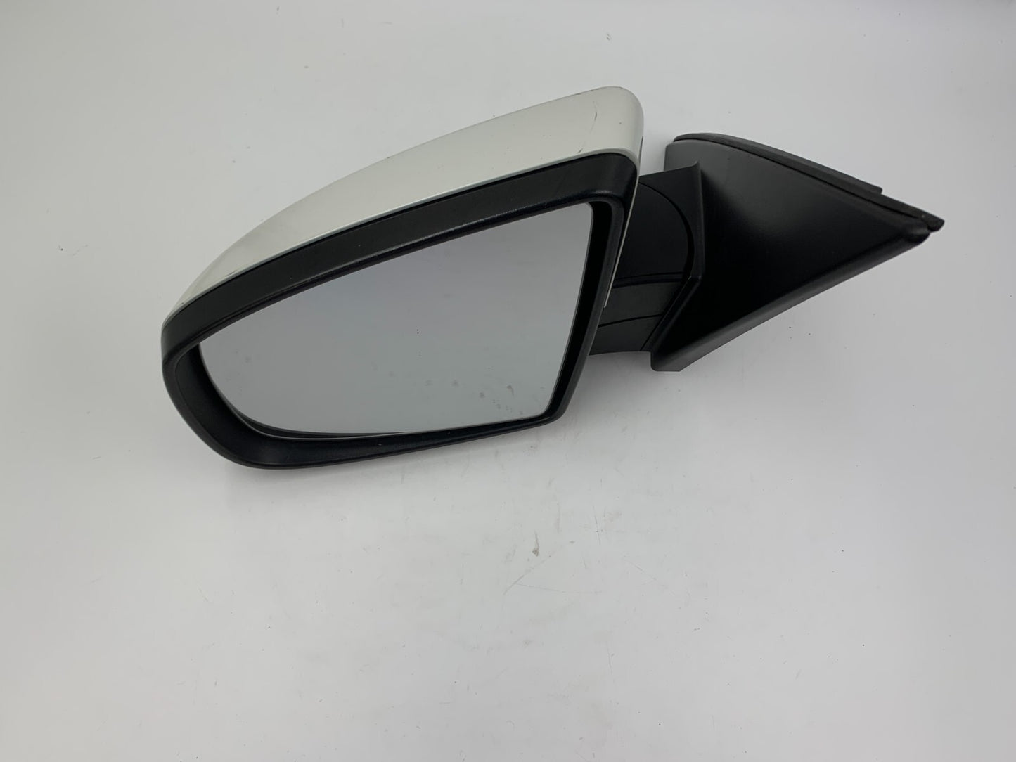 2011-2013 BMW X5 Driver Side View Power Door Mirror White OEM B03B24003