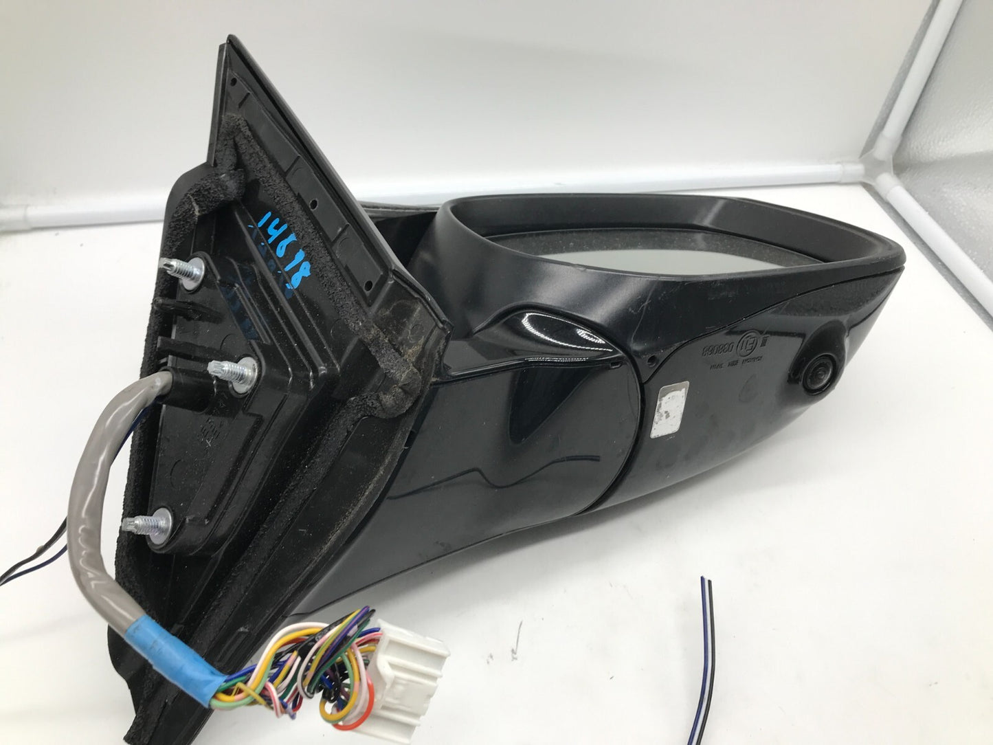 2016-2017 Infiniti Q50 Passenger Side View Power Door Mirror Gray OEM D04B63001