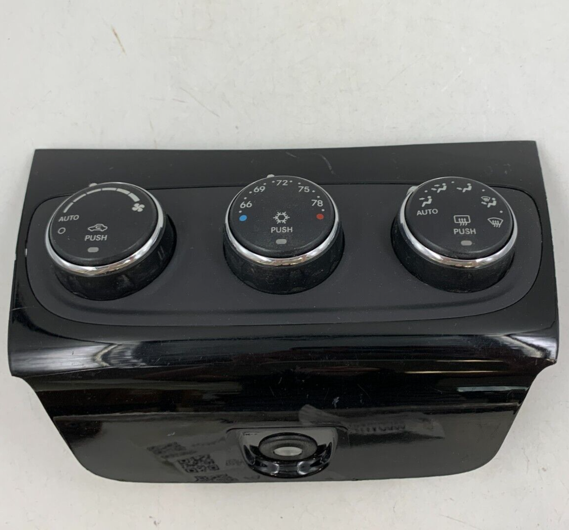 2015-2016 Chrysler 200 AC Heater Climate Control Unit OEM C02B27001