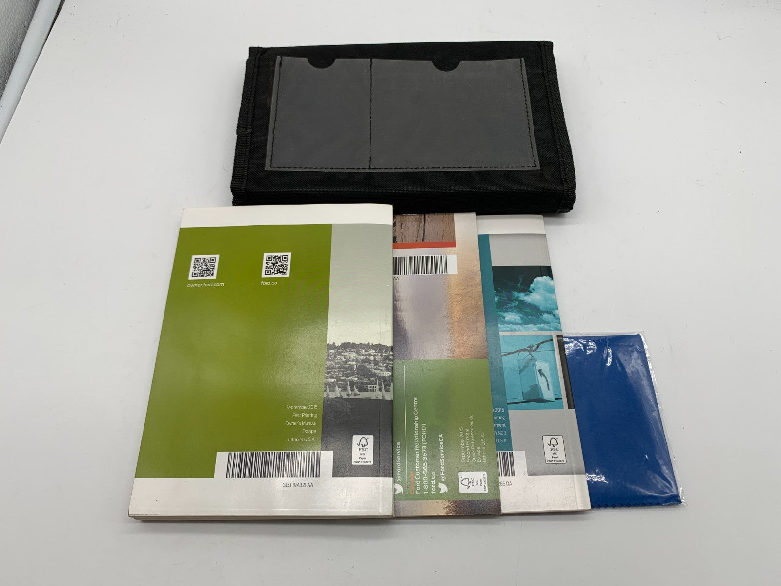 2016 Ford Escape Owners Manual Set with Case OEM B04B21006