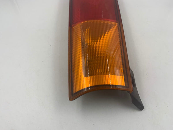 1997-2001 Honda CR-V Passenger Side Tail Light Taillight OEM E02B54053