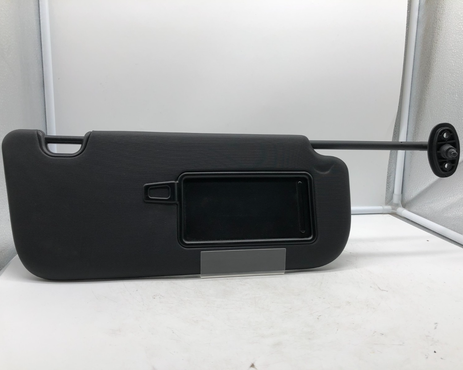 2014-2019 Kia Soul Passenger Sun Visor Black Illuminated OEM A02B09003