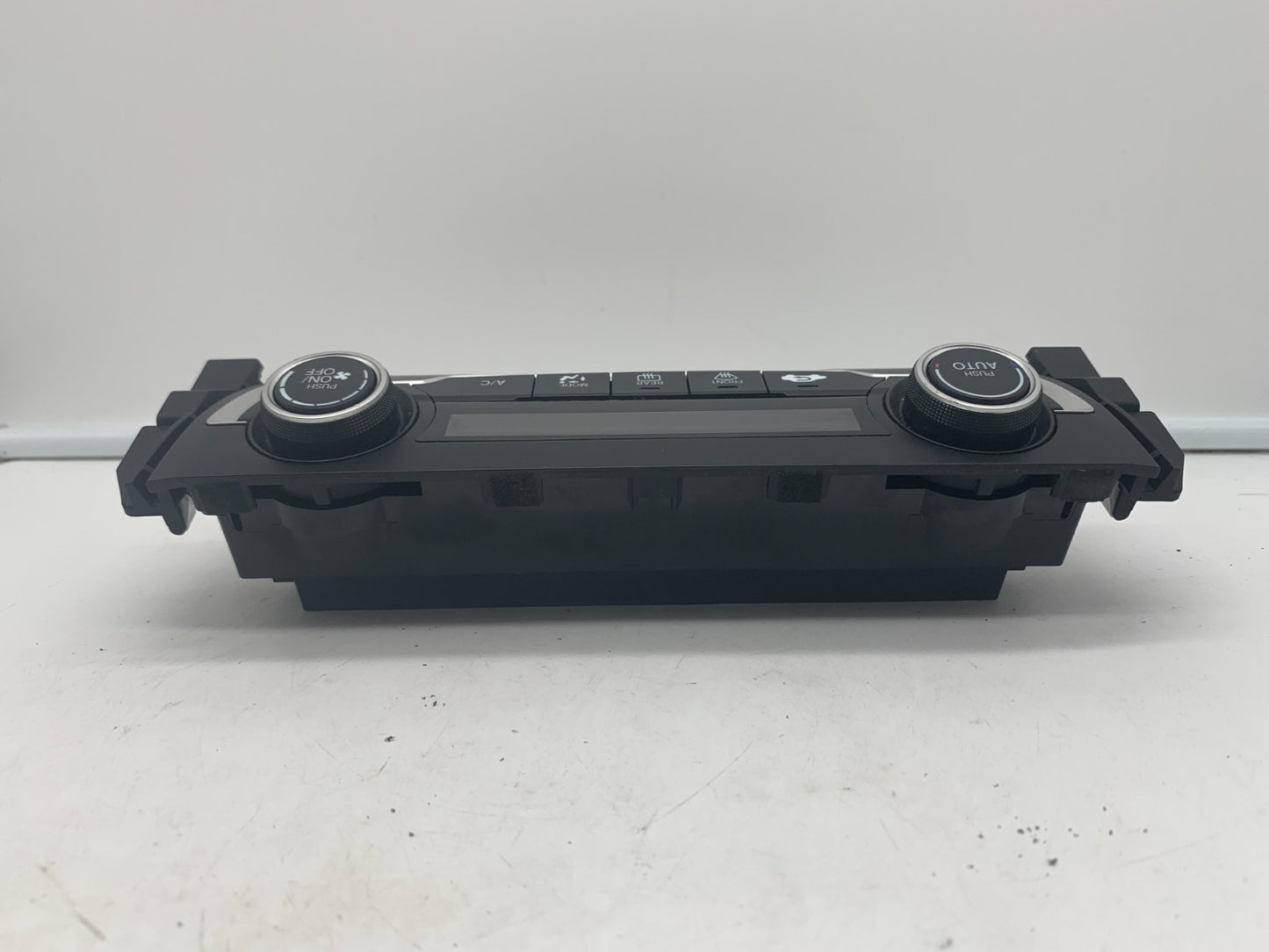 2017-2021 Honda Civic Climate Control AC Heater Unit OEM A01B35044