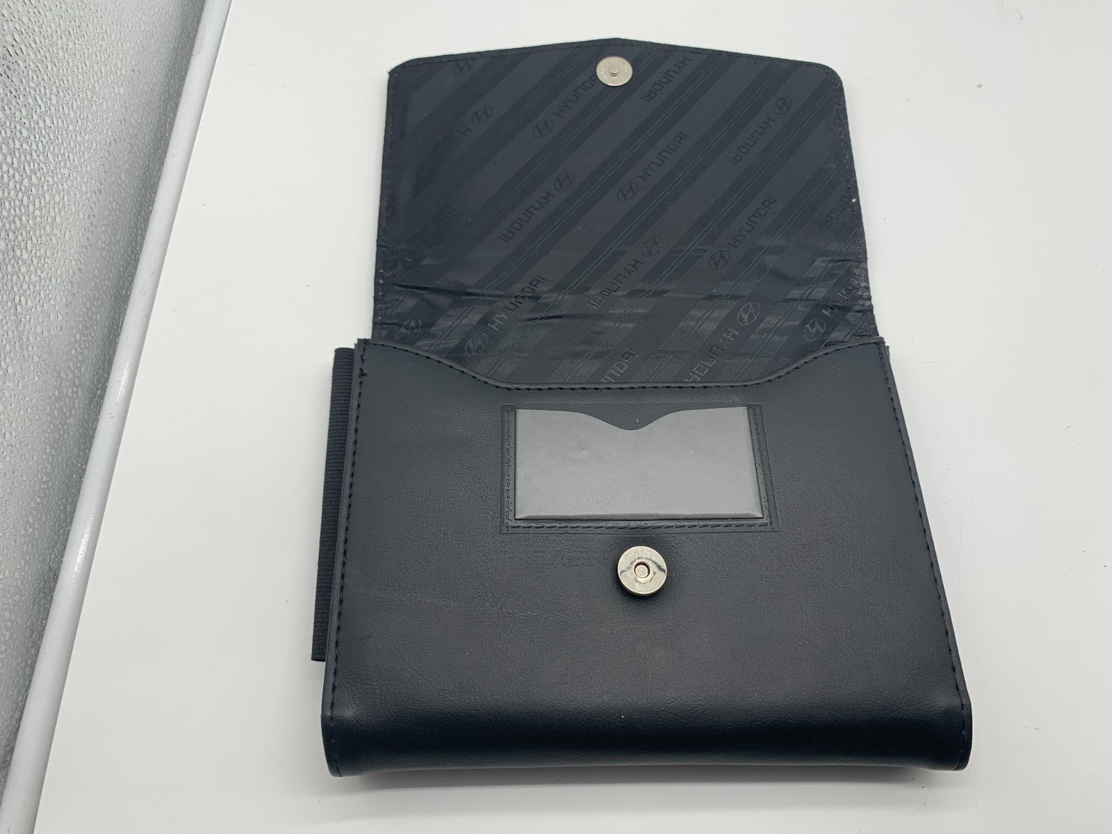 2011 Hyundai Sonata Owners Manual Set with Case OEM C02B47007