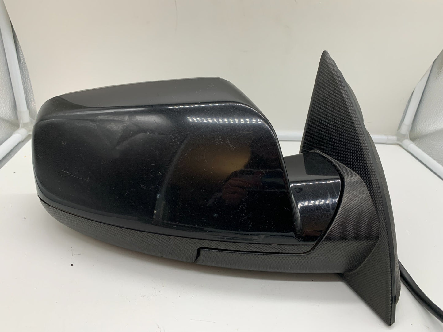 2015-2017 Chevrolet Equinox Passenger Side Power Door Mirror Black OEM C03B68001