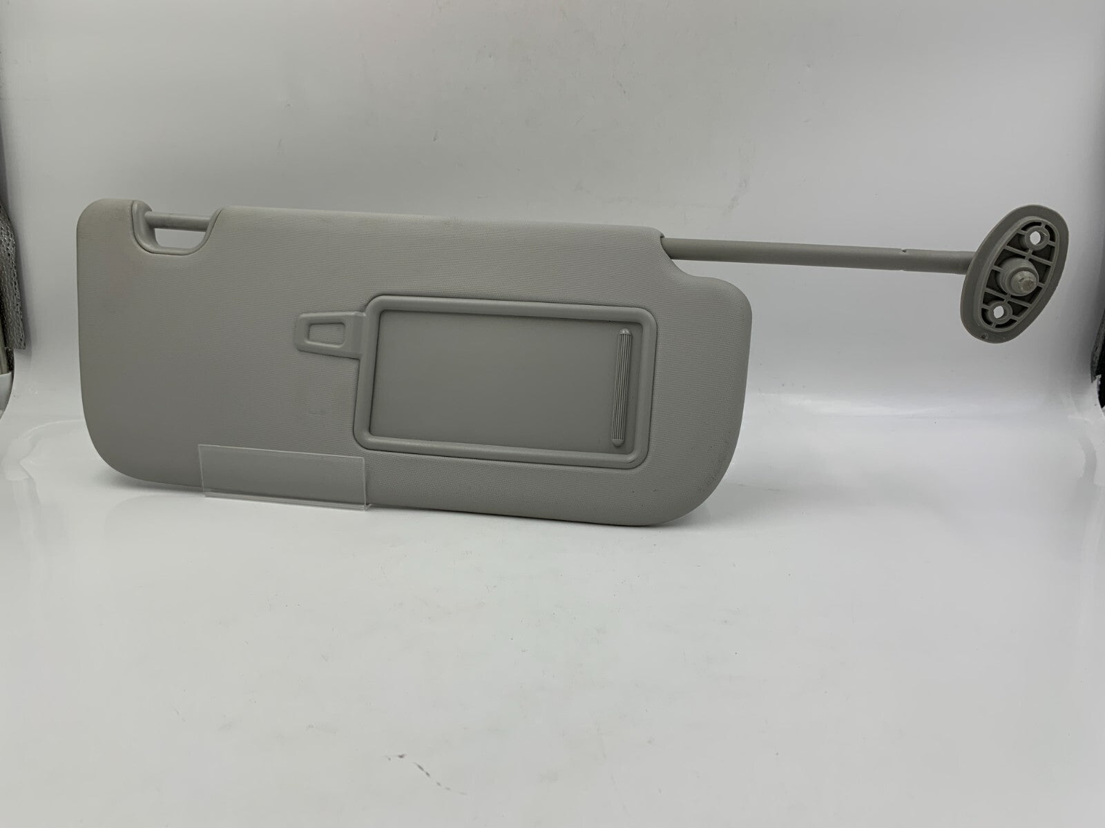 2014-2019 Kia Soul Passenger Sun Visor Gray Illuminated OEM B03B26030