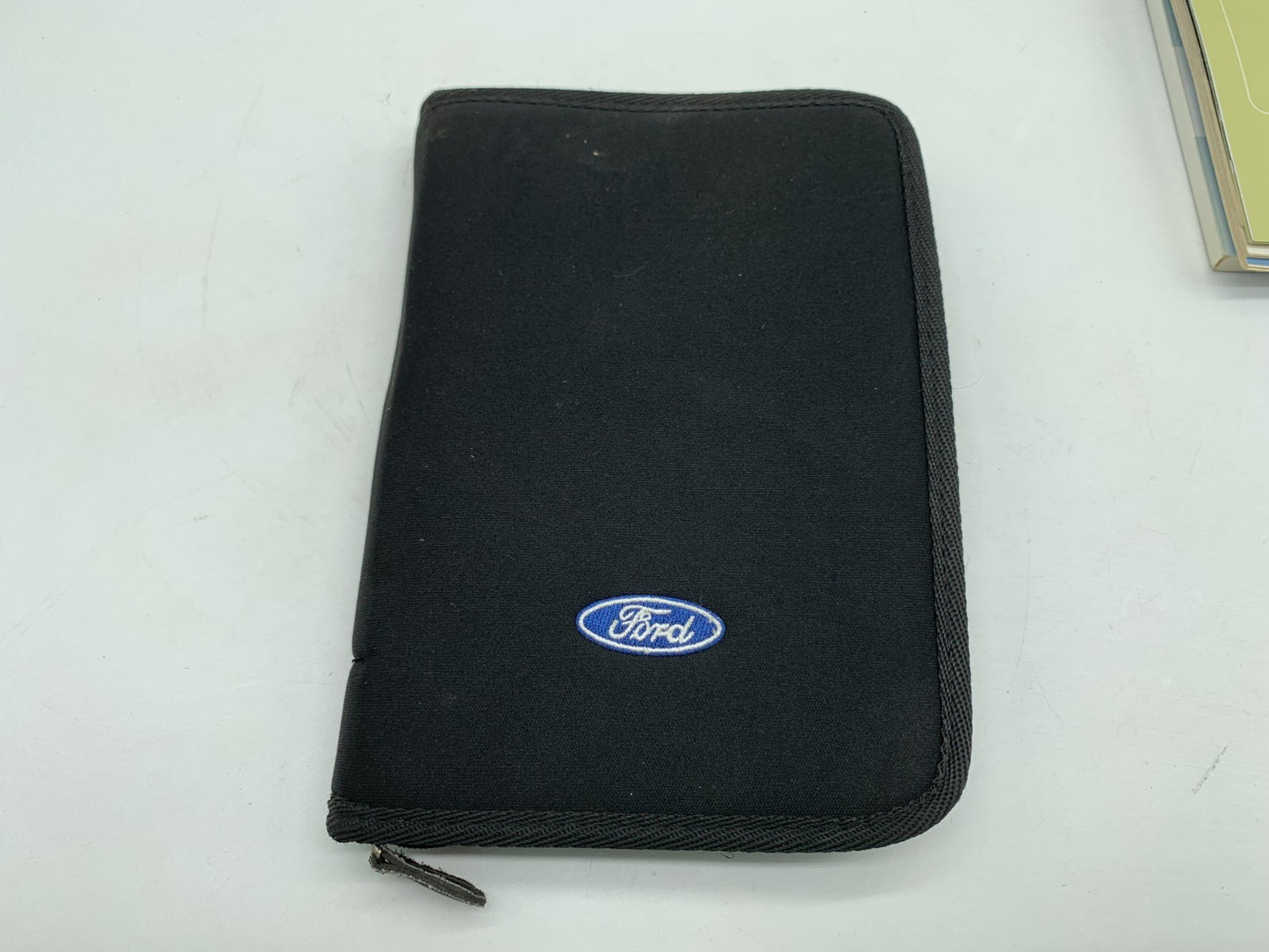 2007 Ford Edge Owners Manual Set with Case OEM B02B24011