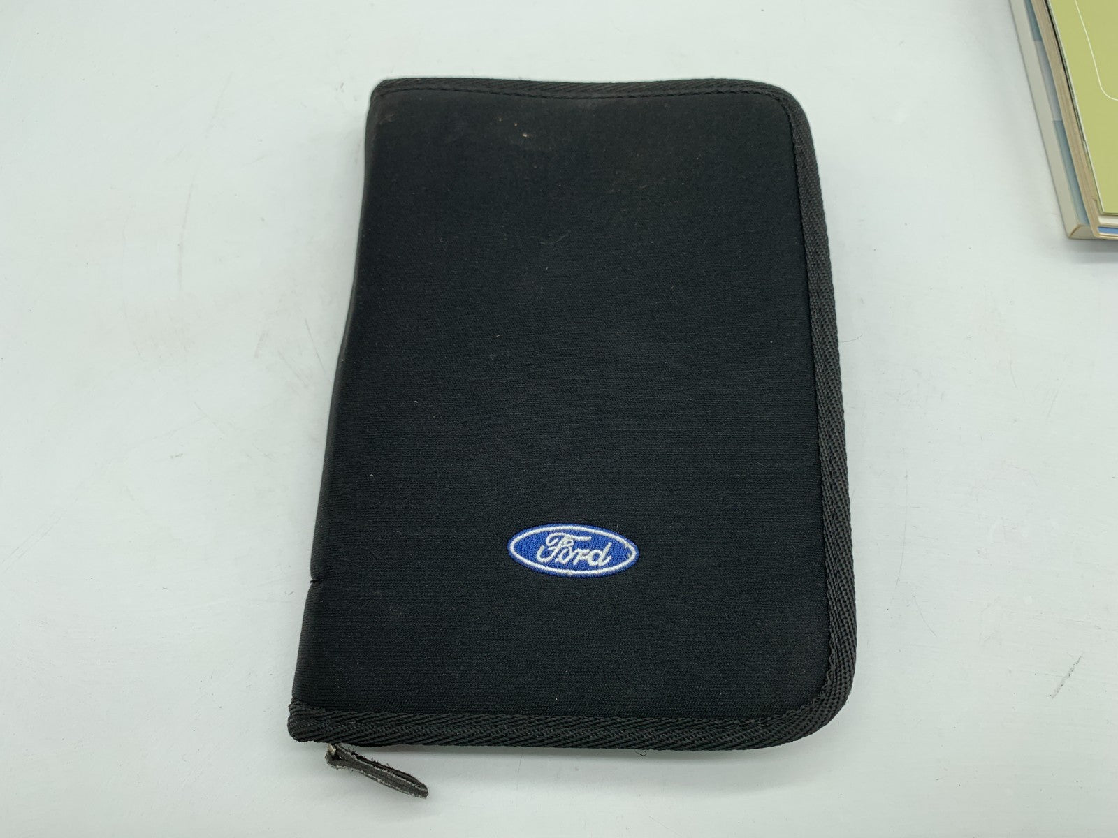 2007 Ford Edge Owners Manual Set with Case OEM B02B24011