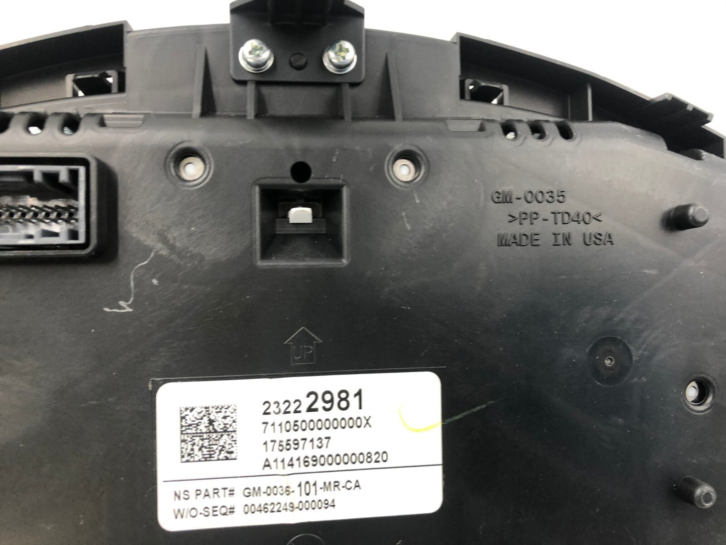 2015 Buick Regal Speedometer Instrument Cluster 12231 Miles OEM D04B10035