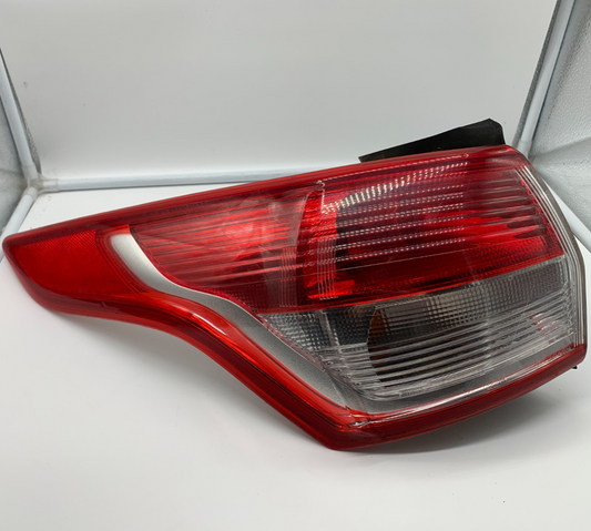 2013-2016 Ford Escape Driver Side Tail Light Taillight OEM B03B30002