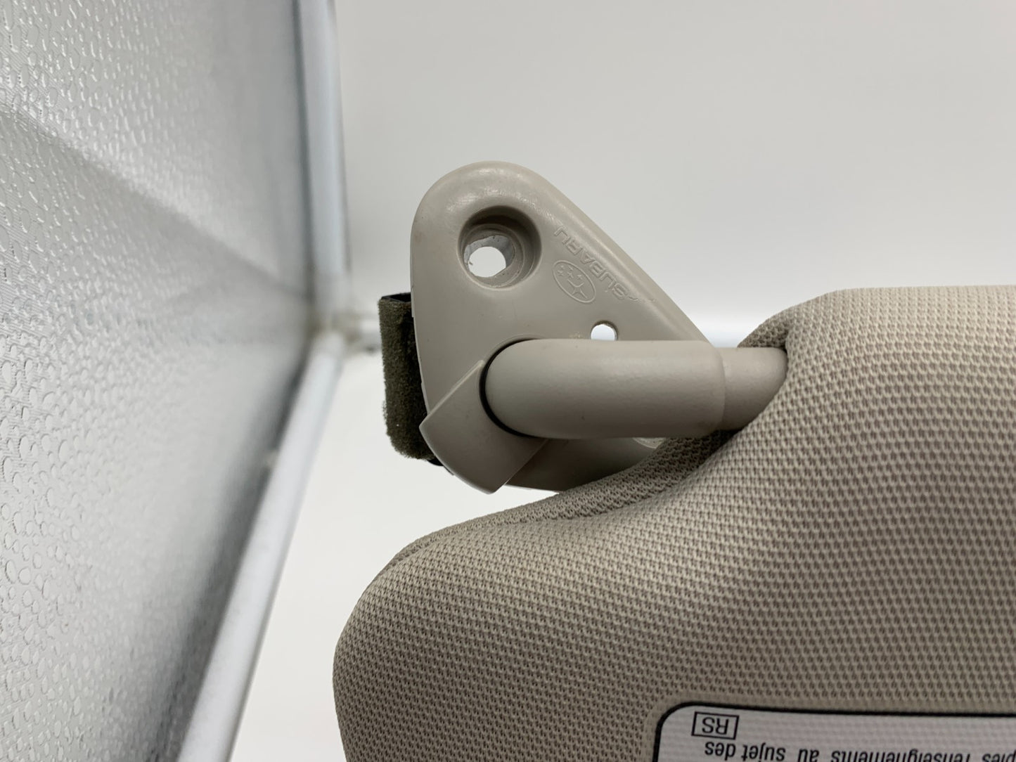 2010-2014 Subaru Legacy Passenger Sun Visor Gray Illuminated OEM C02B26003