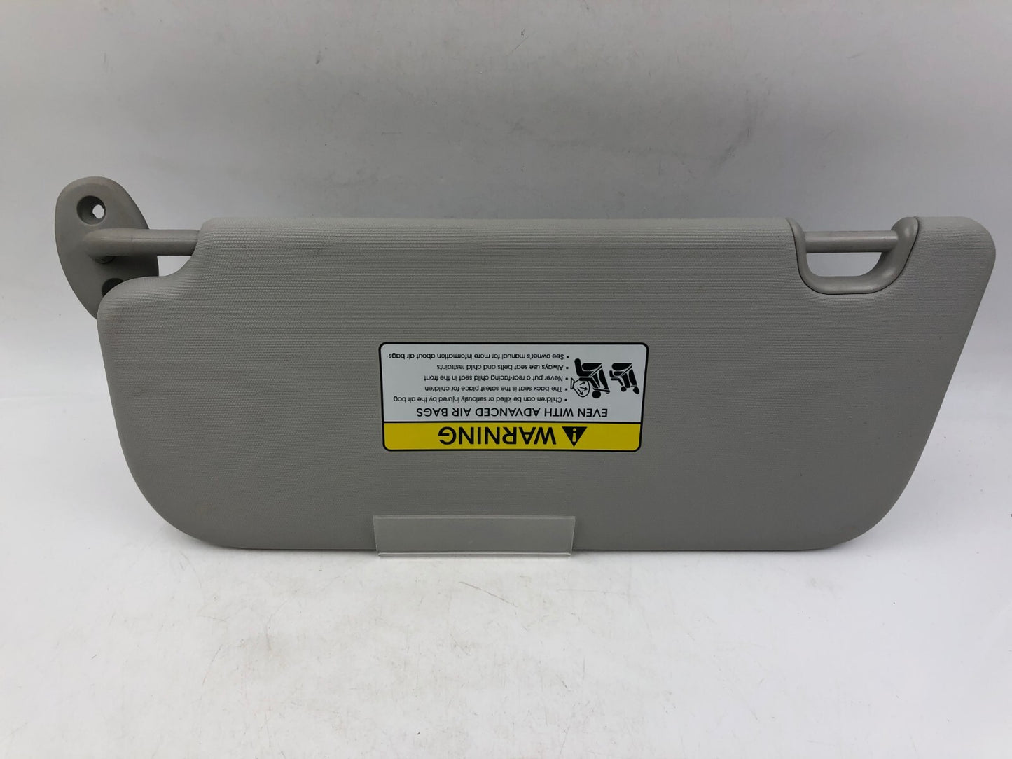 2014-2019 Kia Soul Passenger Sun Visor Gray Illuminated OEM A04B09072