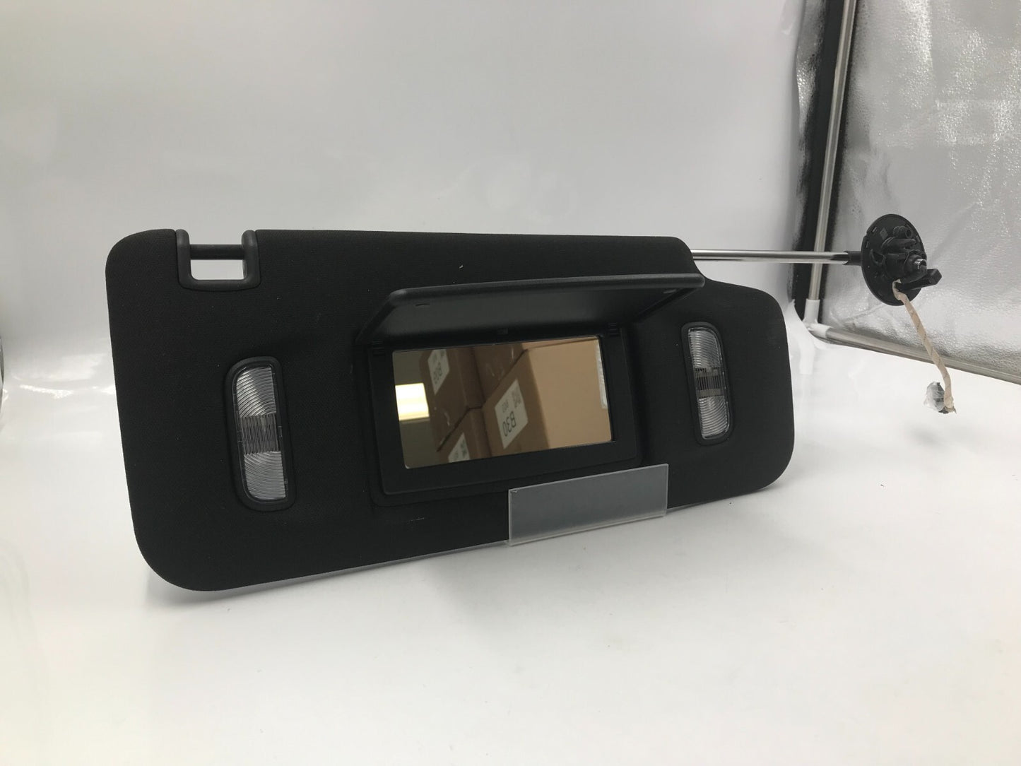 2010-2017 Chevrolet Equinox Passenger Sun Visor Black Illumination OEM B03B32041